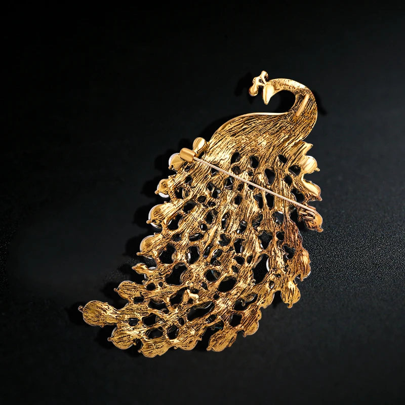 Broche Dieren | Pauw met strass stenen – elegante vogel broche voor dames