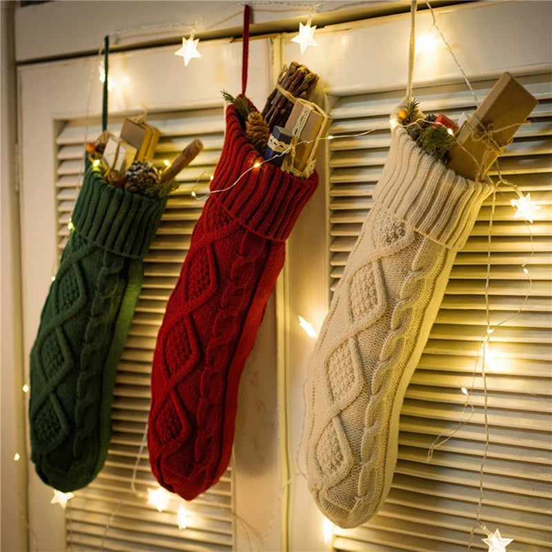 Kerst sok decoratief gebreid voor cadeaus en feestelijke sfeer 46cm