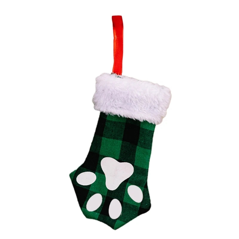 Kerstsok decoratief met kattenpootmotief – sfeervolle plaid hanger voor boom of haard