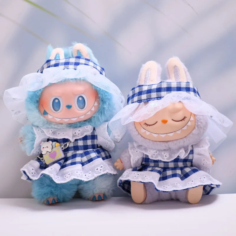 Kleding voor Labubu poppen - Blauw geruite jurk met haarstrik 15/17cm