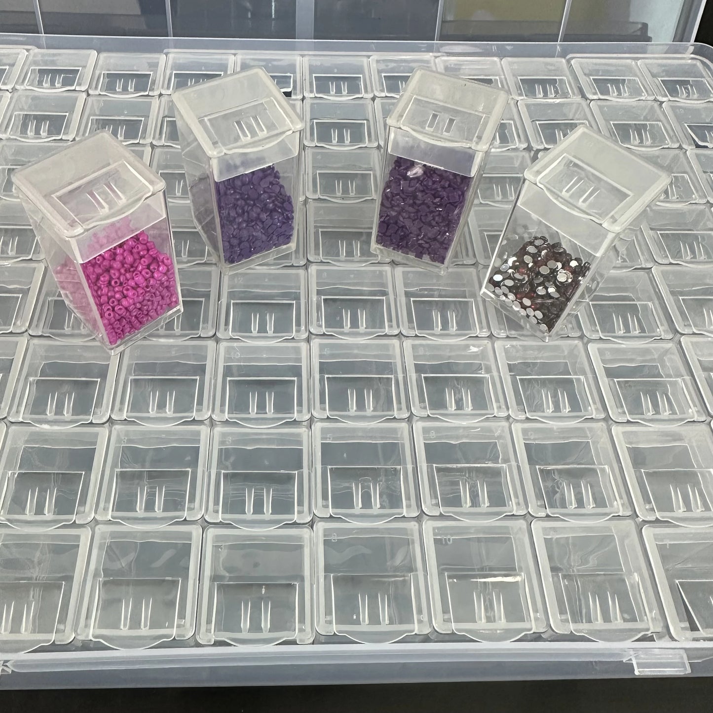 Diamond Painting Sorteer doos 96-vaks opbergdoos voor steentjes en kralen