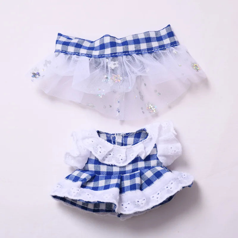 Kleding voor Labubu poppen - Blauw geruite jurk met haarstrik 15/17cm