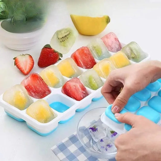 IJsblokjesvorm siliconen met deksel – stapelbaar en eenvoudig los te maken
