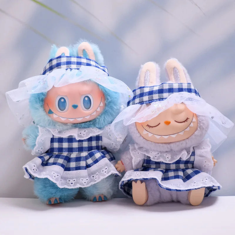 Kleding voor Labubu poppen - Blauw geruite jurk met haarstrik 15/17cm