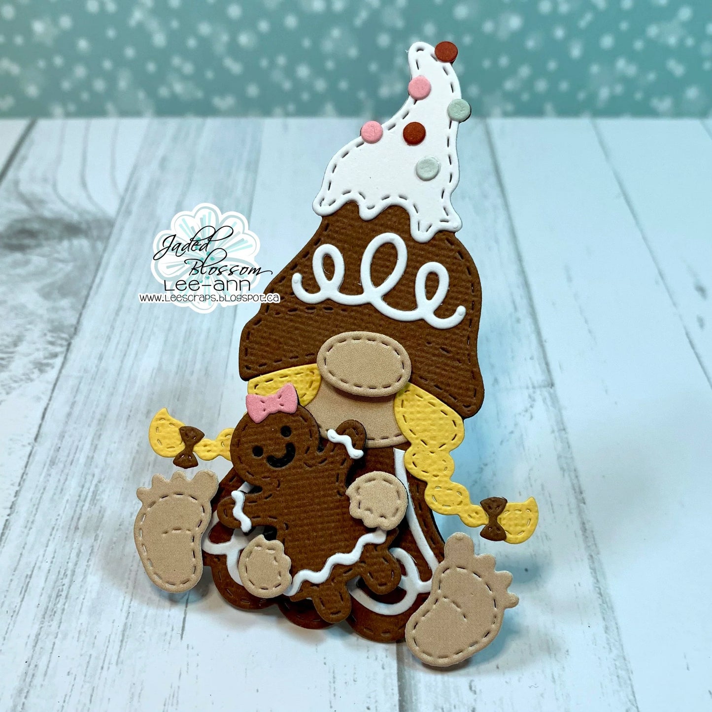 JB Collections Gnome add on snijmallen set voor creatieve kaarten en tafereeltjes - Gingerbread