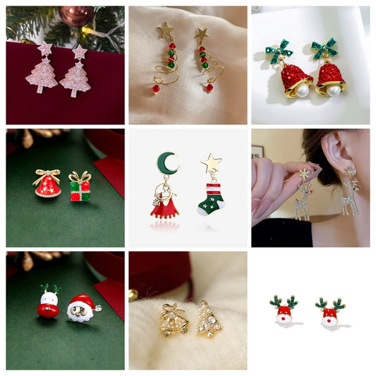 Kerst oorbellen groene strik met bel en rendier hanger – feestelijke damesoorbellen