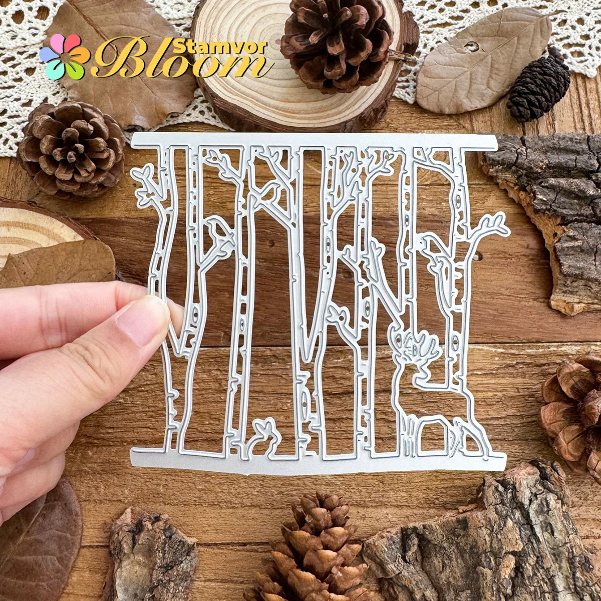 Snijmal Winterbos met herten konijn en vogels decoratief embosmal