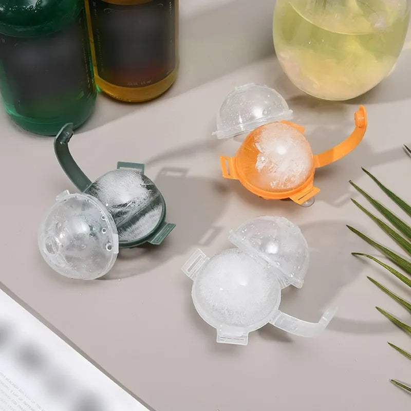 IJsblokjes vorm ronde ijsklonten voor whisky en cocktails