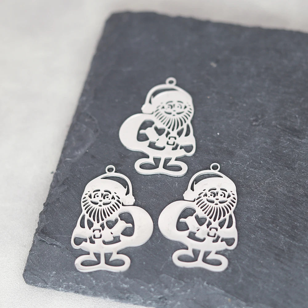 Kerst hangers sneeuwvlok rendier, bel, Kerstboom, Kerstman en meer – vele varianten - 3 stuks