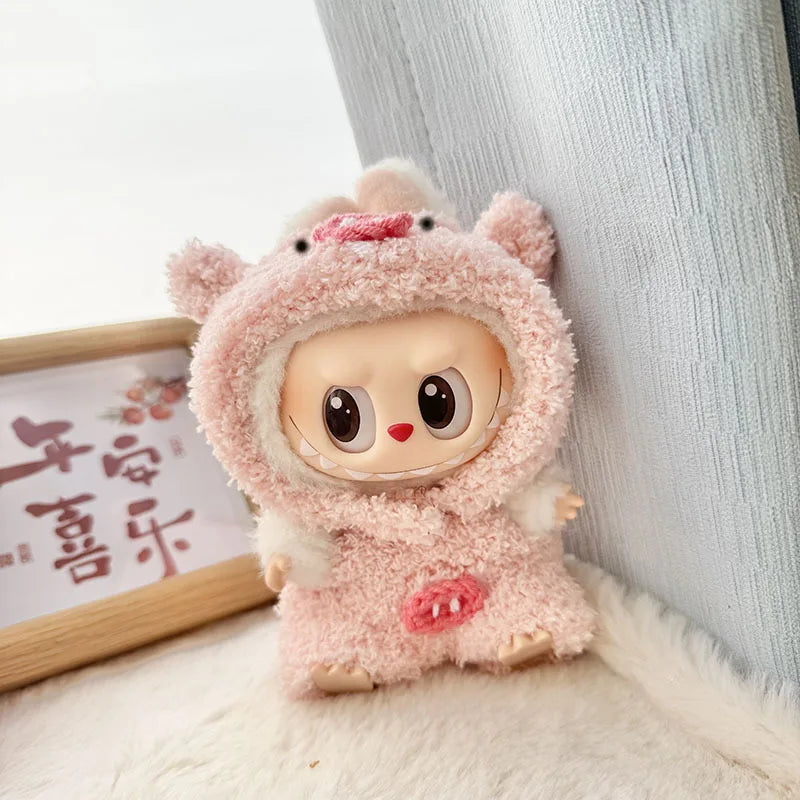 Kleding voor Labubu poppen – Zachte fleece outfit met wolkenprint