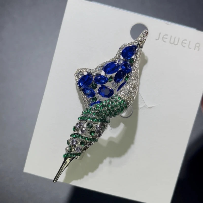 Broche elegante schelp in paleisstijl – stijlvolle unisex accessoire voor elke gelegenheid