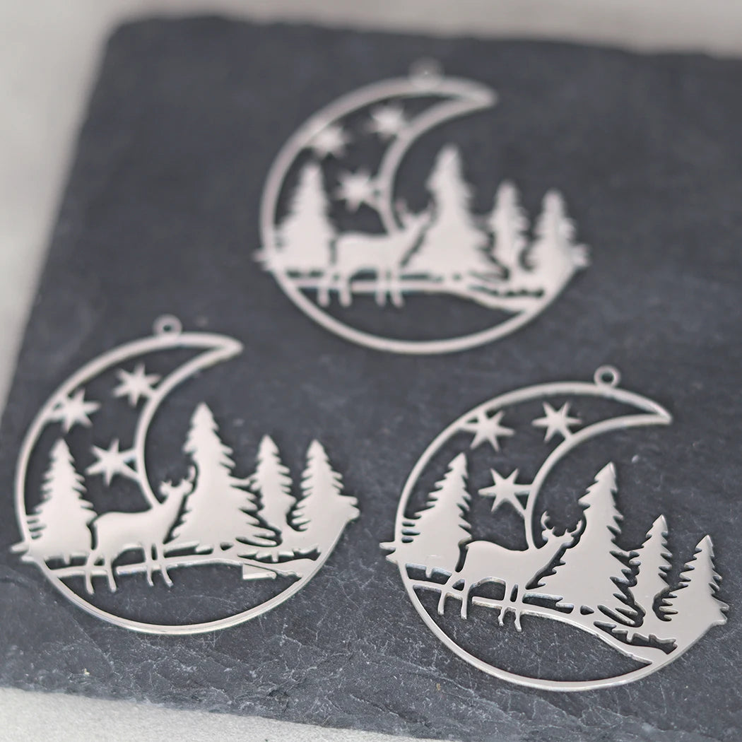 Kerst hangers sneeuwvlok rendier, bel, Kerstboom, Kerstman en meer – vele varianten - 3 stuks