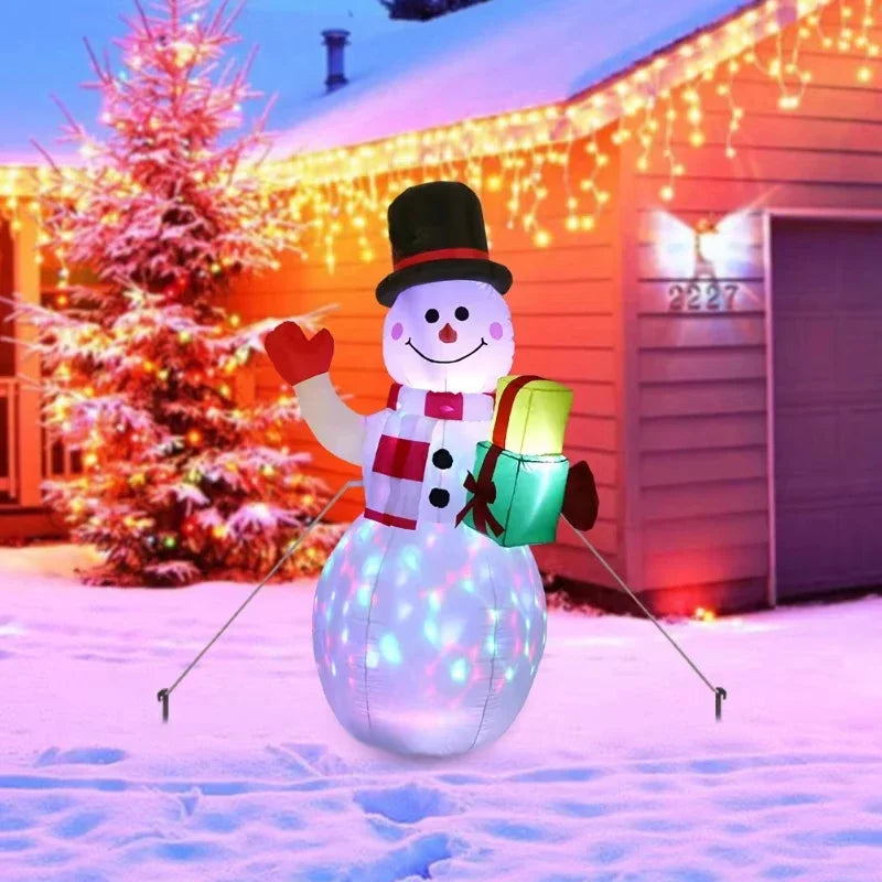 Opblaasbaar Kerst ornament met LED verlichting – Sneeuwman, Peperkoekman en Cadeauzak