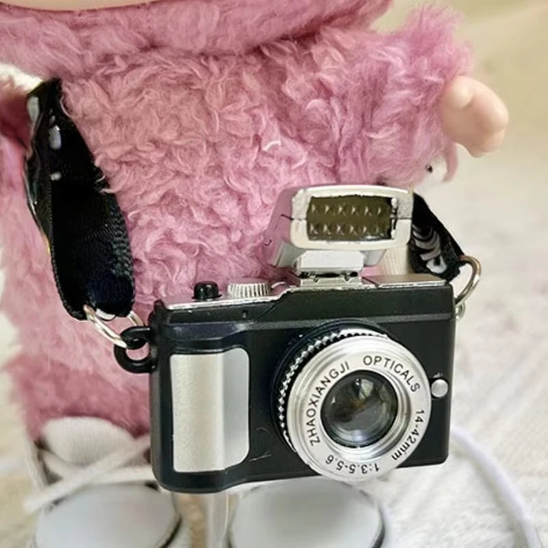 Kleding voor Labubu poppen – Sneakers & accessoires voor 17cm poppen