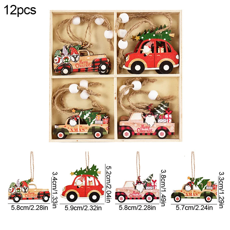 Kerstboom ornament houten gingerbread man en kerstgnomen hangers