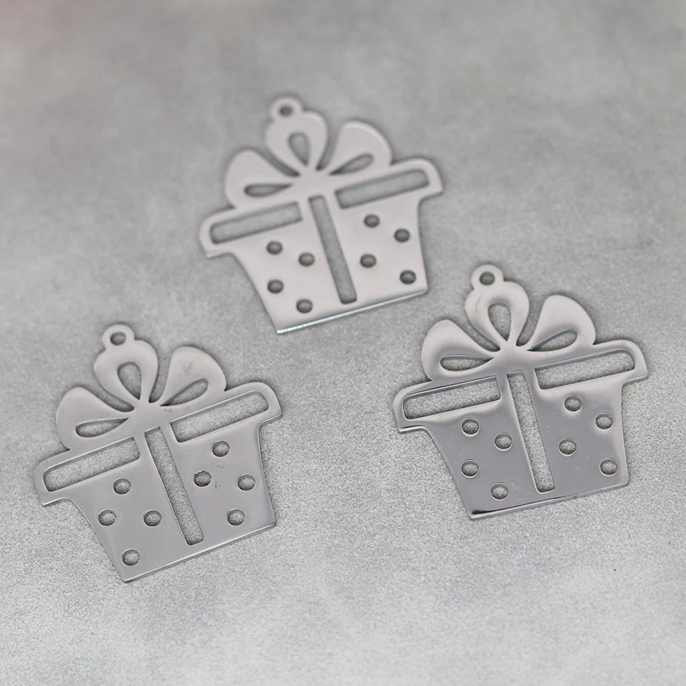 Kerst hangers sneeuwvlok rendier, bel, Kerstboom, Kerstman en meer – vele varianten - 3 stuks