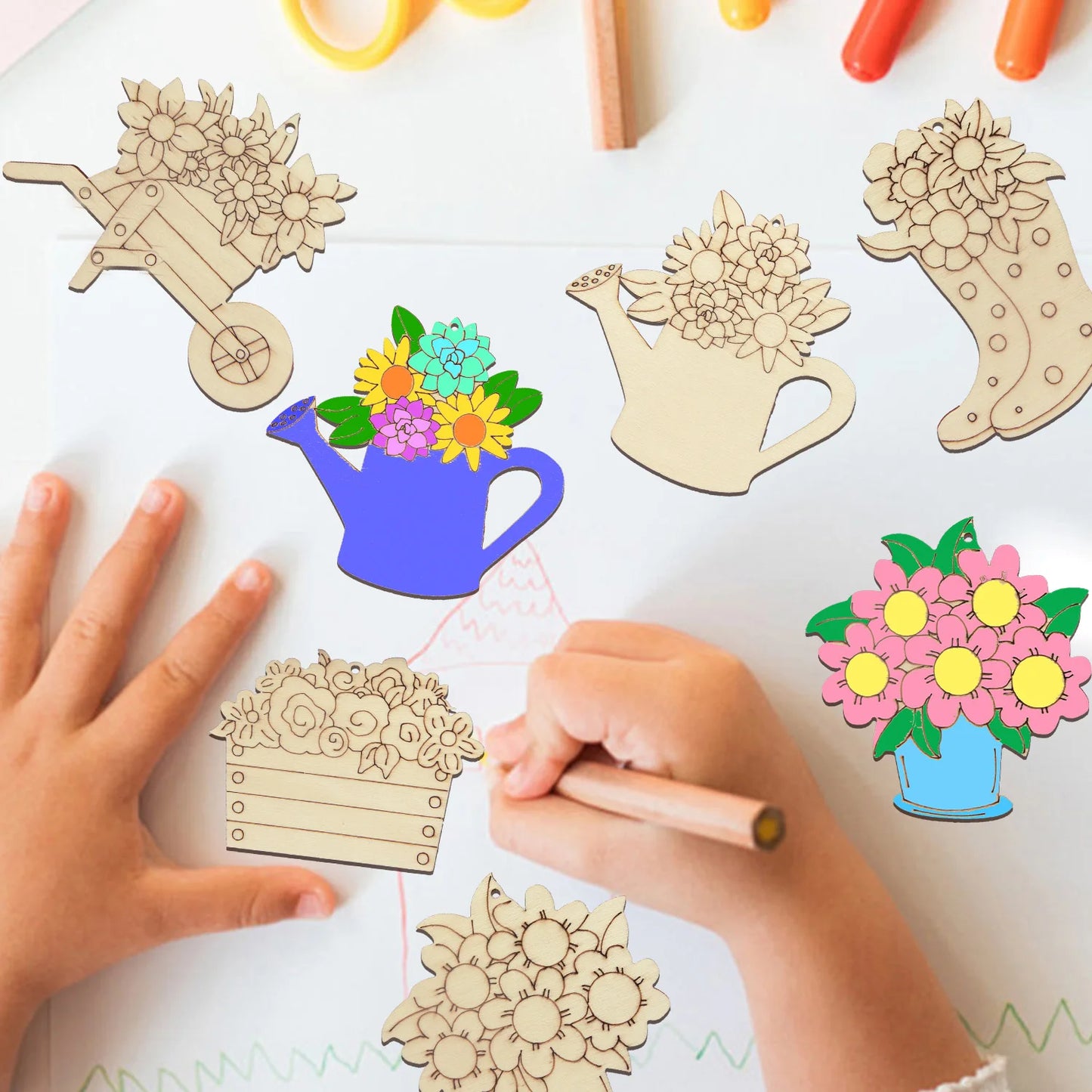 Houten figuren om zelf te kleuren/schilderen bloemen set (15 stuks)